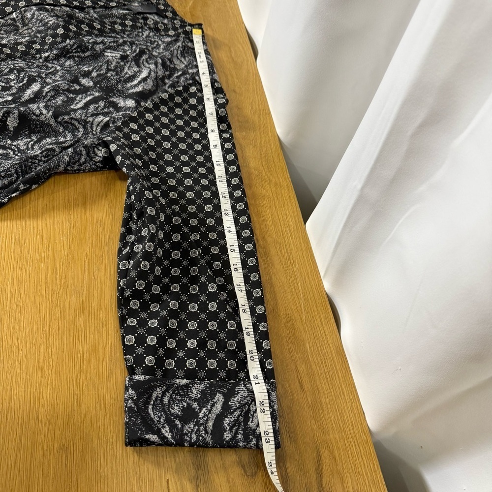 3/$20 H&M Top Black & White Floral Duster Kimono Cardigan 3/4 sleeve - Picture 6 of 11